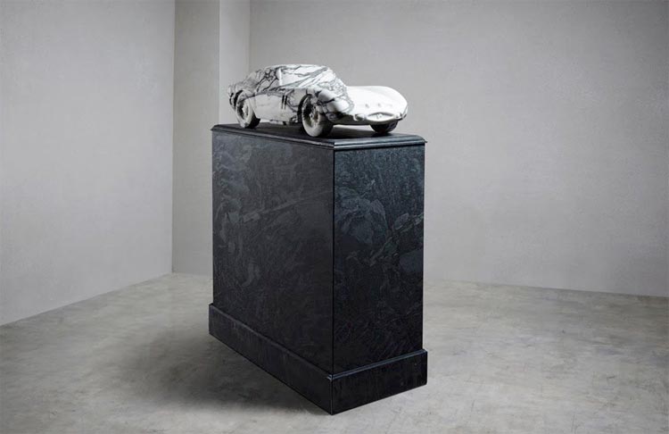 Ferrari 250 GTO de mármol