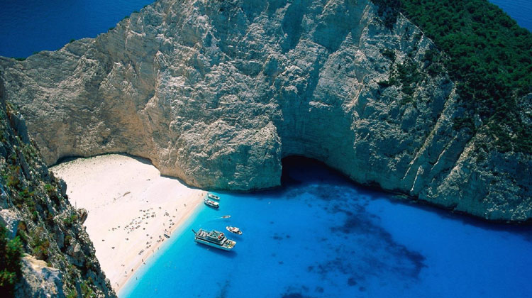 The Top 5 Most Beautiful Beaches In The World