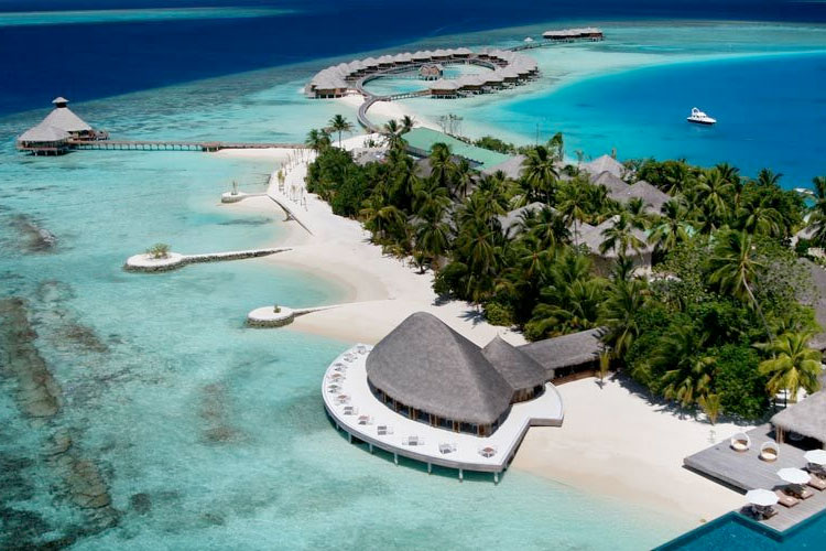 Huvenfen Fushi Resort, islas Maldivas. Destinos para Bucear, de lujo.