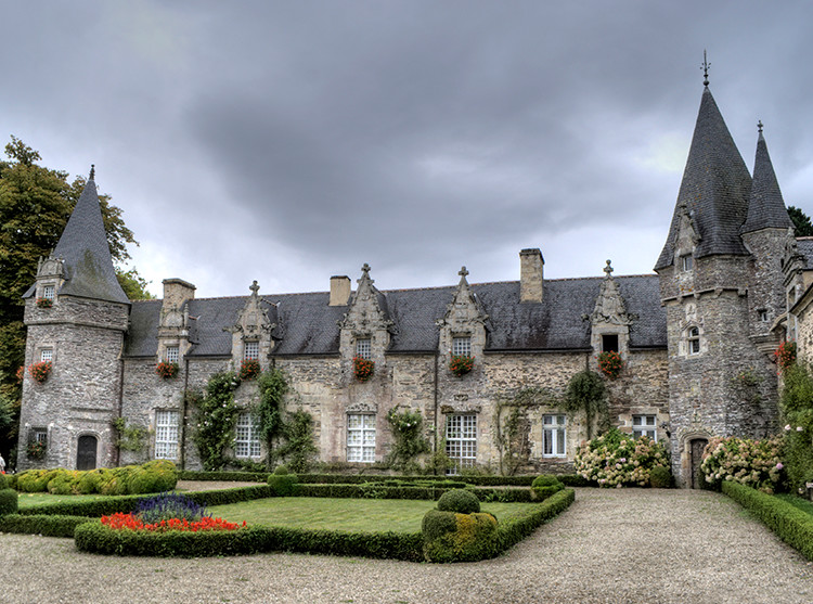 El castillo y casco antiguo de Rochefort-en-Terre son de los más bellos de Francia