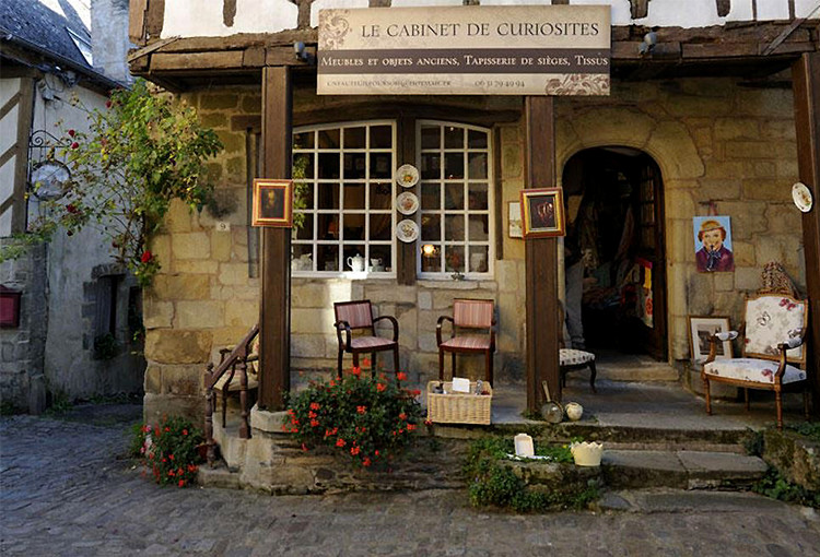 El castillo y sus alrededores