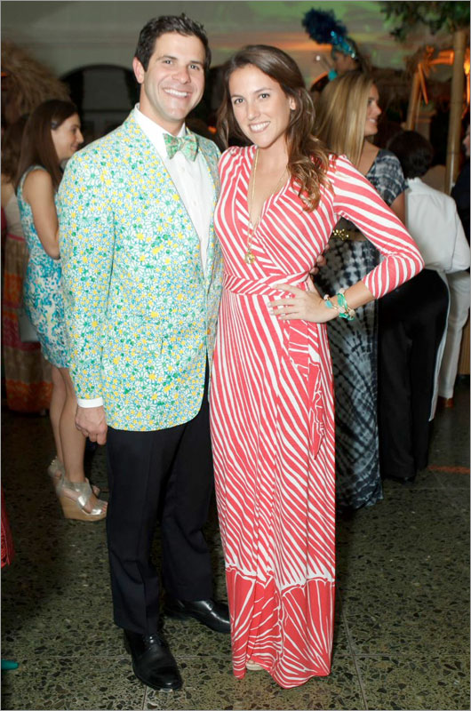 Sean Ferreira, Lilly Leas