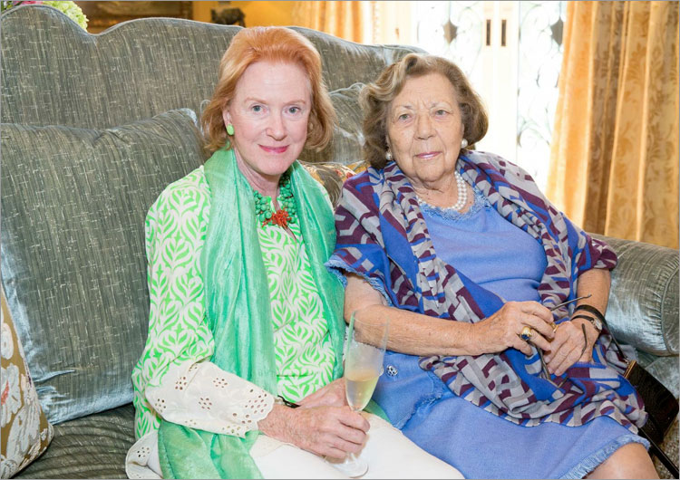 Edwina Sands, Mimi Duncan
