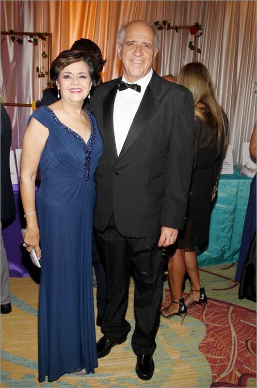 Olga Guilarte, Dr. Thomas Mandakovich