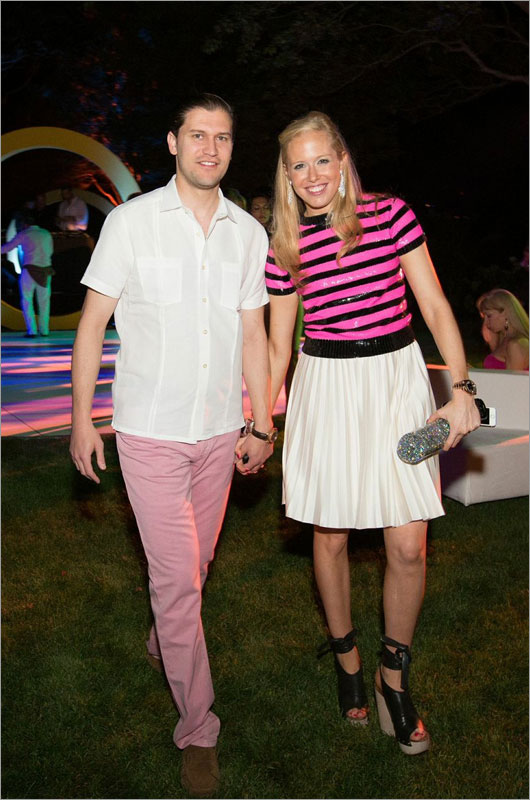 Hamptons Paddle and Party for Pink