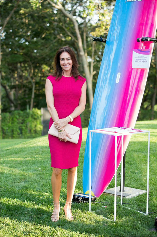 Hamptons Paddle and Party for Pink