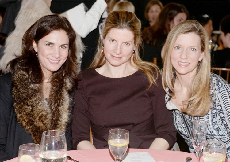 Elisabeth Jones-Hennesey, Helene Comfort, Shannon Henderson