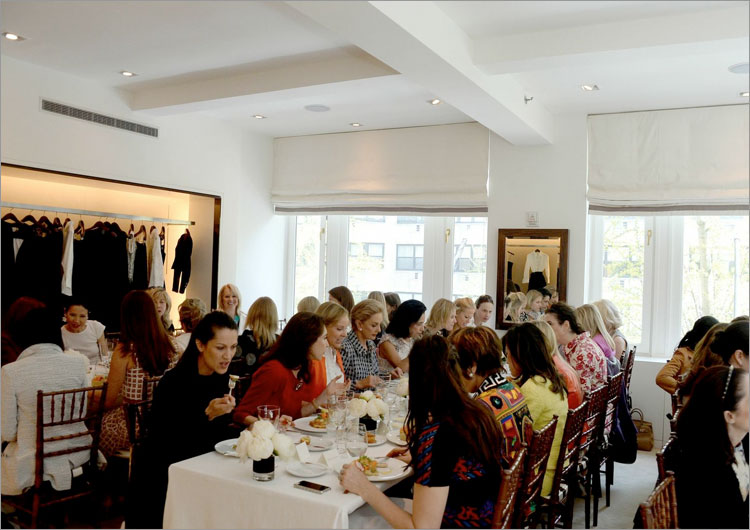 Almuerzo y presentación de la colección Otoño 2014 de Carolina Herrera