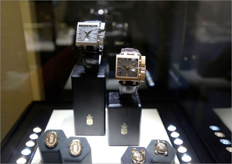 de Grisogono Jewelry and Watches