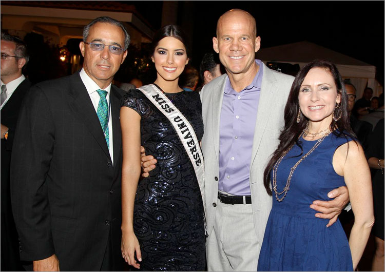 Andrés Gaviria, Paulina Vega (Miss Universe 2015), David Pillsbury, Lily Tapia