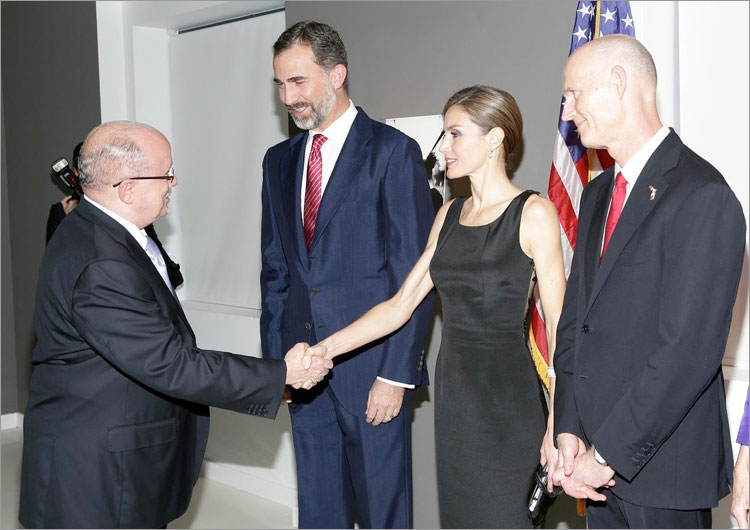Gala y celebración del V Centerario de Florida. Presentación del Premio Ponce de Leon al Dr. Eduardo Padrón