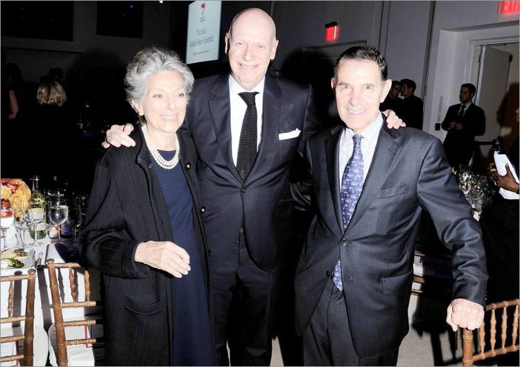 God’s Love We Deliver Premios Golden Heart