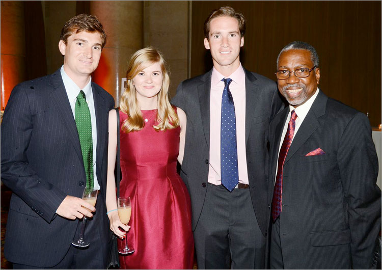 Cena, subasta y celebración de las artes