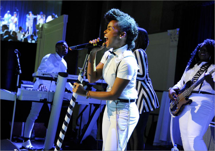 Cena, subasta y celebración de las artes