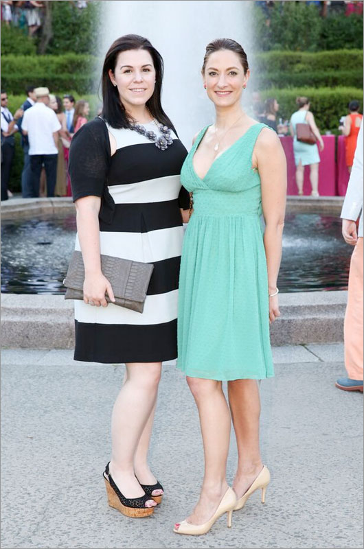 Courtney Arbour, Dawn Hunter