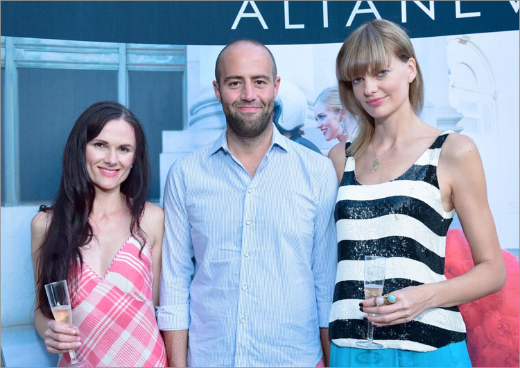 Alexandra Sas, Michael Grae, Aura Copeland