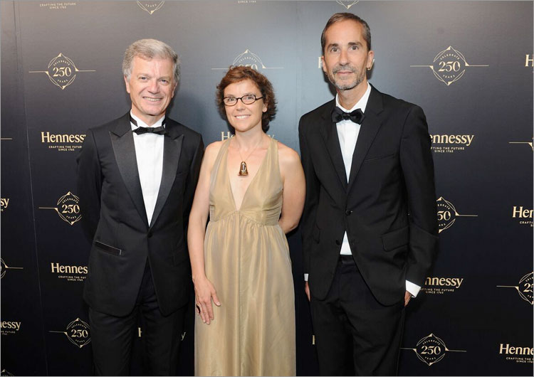 Bernard Peillon, Constance Guisset, & Herve Mikaeloff