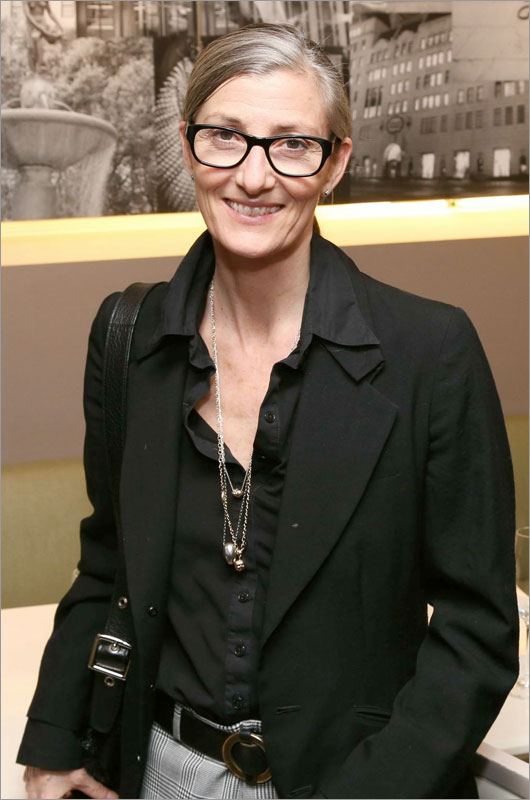 Jeanette Bronee