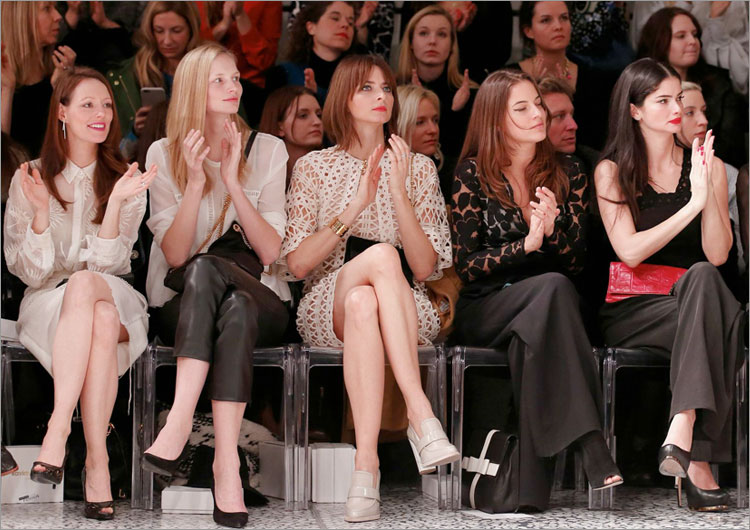 Lavinia Wilson, Katrin Thormann, Eva Padberg, Cleo von Adelsheim & Shermine Shahrivar