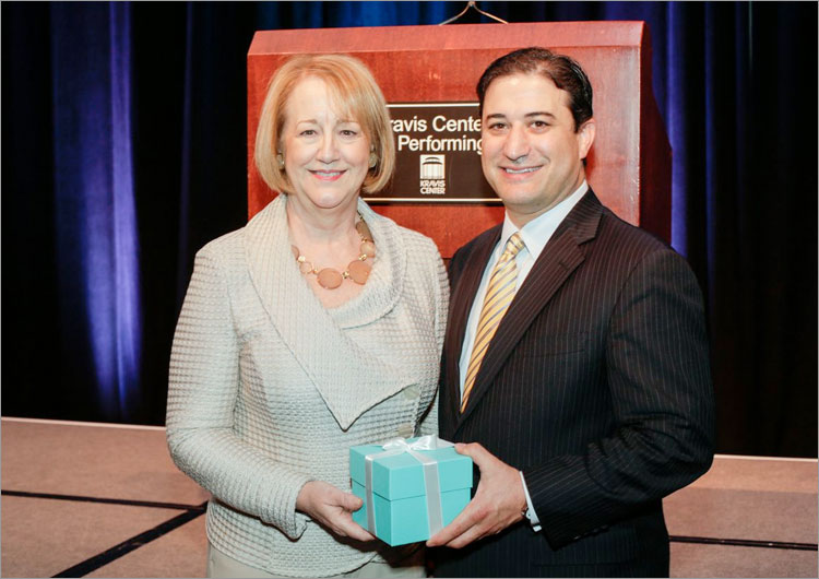 Almuerzo de reconocimiento a los miembros de la Helen K. Persson Society