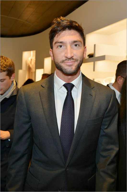 LJ Cross Evan Lysacek