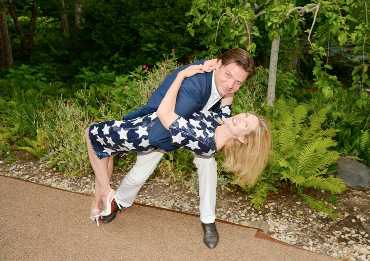 Longhouse Reserve White Hot + Blue2 Summer Benefit