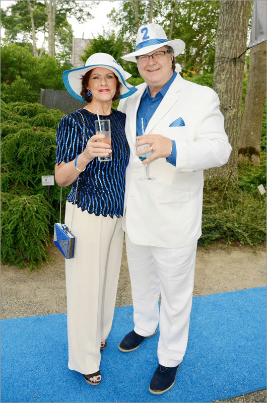 Longhouse Reserve White Hot + Blue2 Summer Benefit