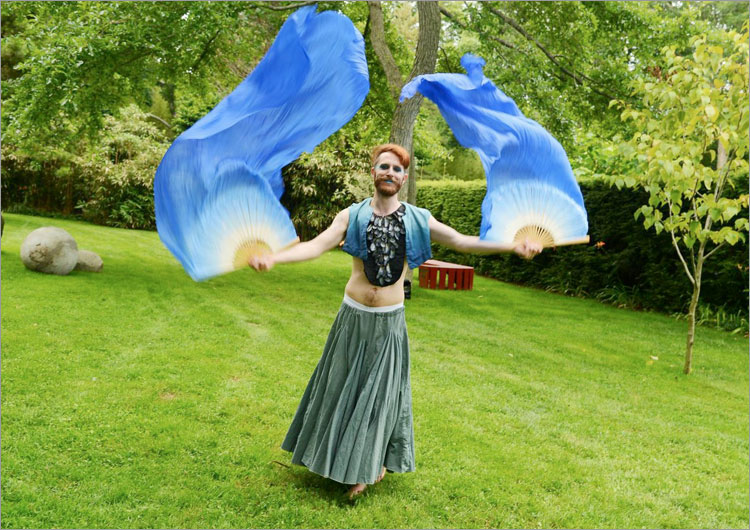 Longhouse Reserve White Hot + Blue2 Summer Benefit