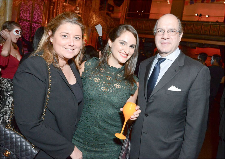 Christine Miller Martin, Cristina Carrión, Christian Murrle