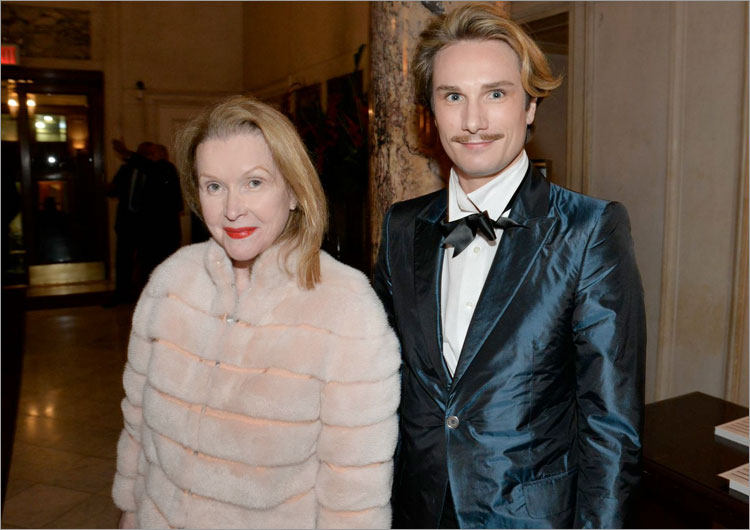 Joan Ganlund, Austin Scarlett