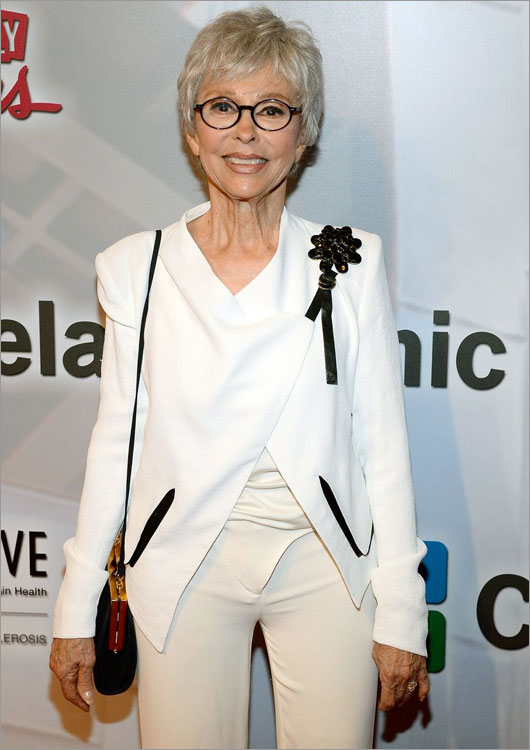 Homenaje a Gloria y Emilio Estefan durante la gala de Keep Memory Alive