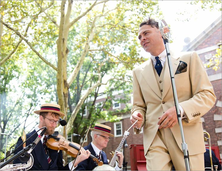 St-Germain 9no Annual Jazz Age Lawn Party