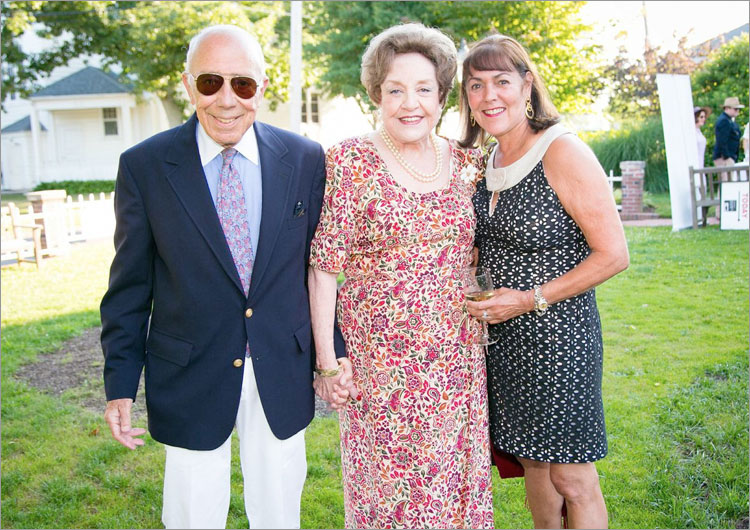 Legacy of Hope Cocktail al Atardecer