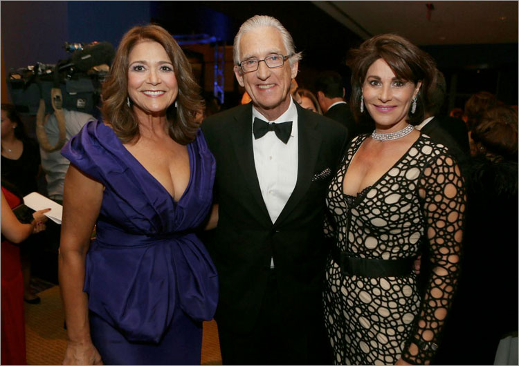Women of Tomorrow Gala Anual Women of Tomorrow