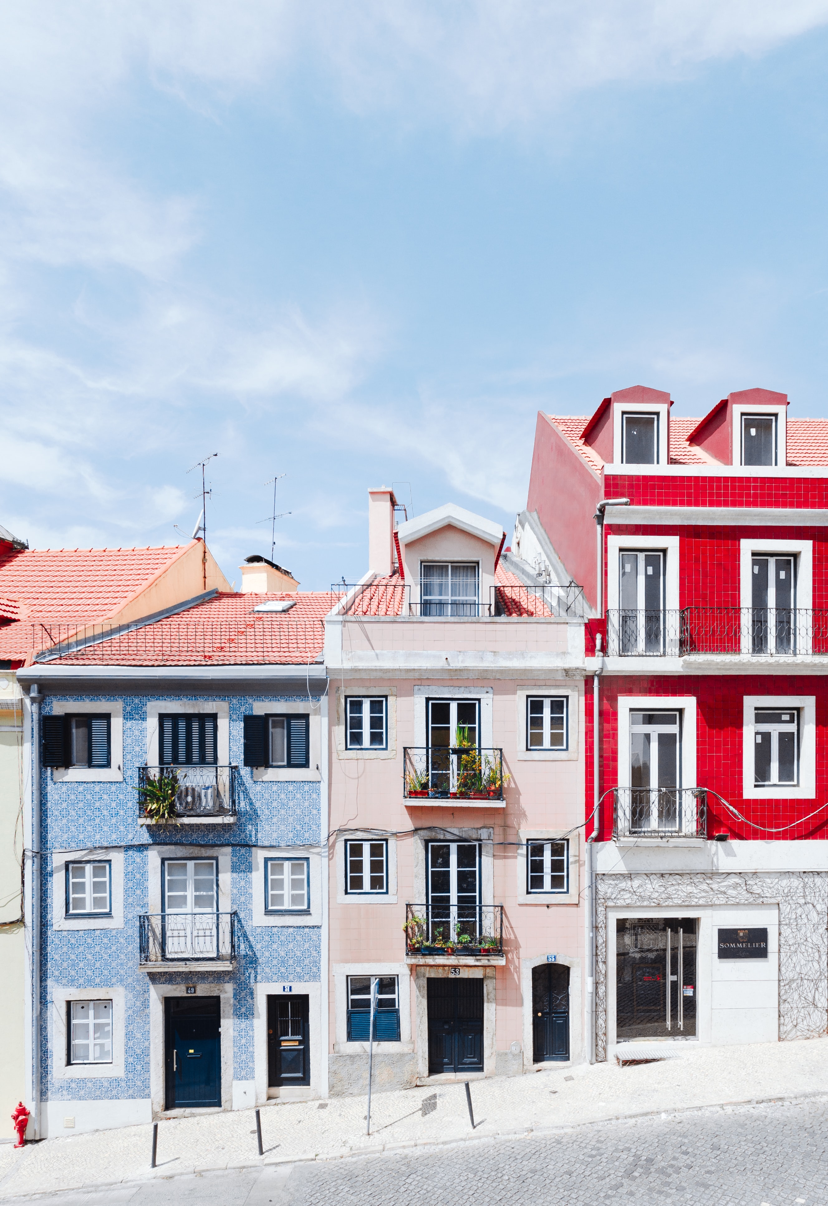 Casas coloridas en el centro de Lisboa (Hugo Sousa, Unsplash)