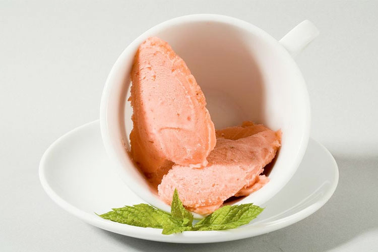 Sorbete de matrimonio fresa y frambuesa