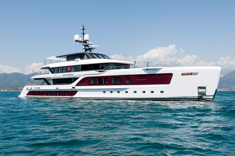 Quinta Essentia 180 pies, elegancia en tecnología híbrida Quinta Essentia