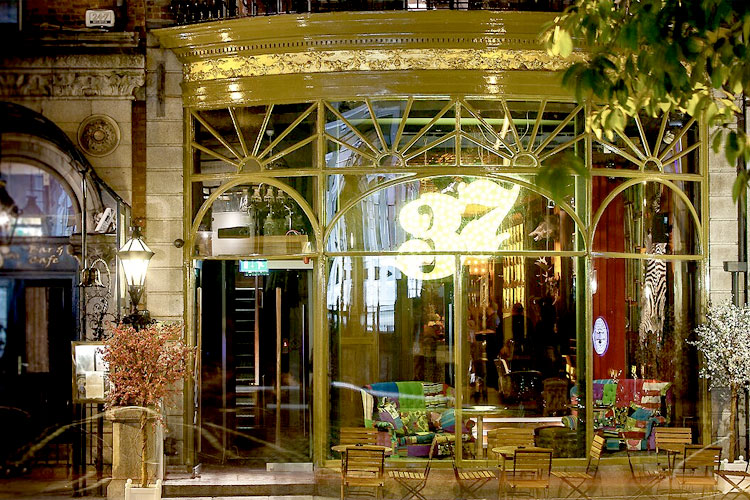 los mejores pubs de dublín, the temple bar, o’neills victorian pub and townhouse, 37 dawson street pub, bares típicos de dublín