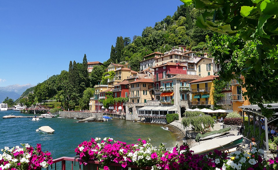 Lake Como (Wikipedia)