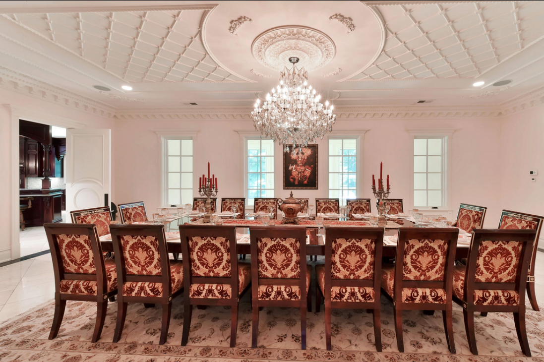 Comedor de la mansión